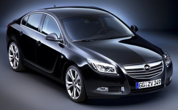 Автомобиль Opel Insignia