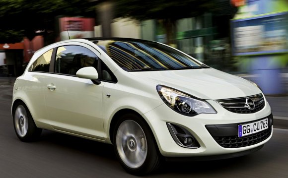 Opel Corsa D 2013 фото