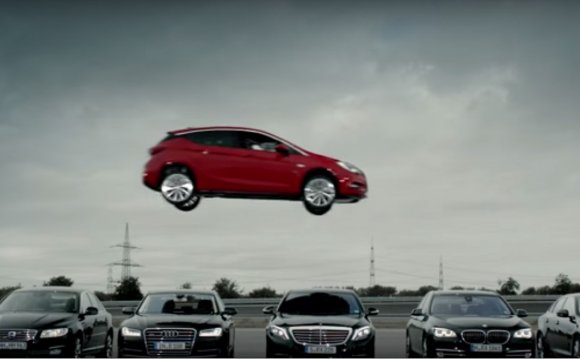 Видео: Необычная реклама Opel